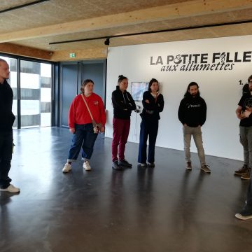 La classe de Tle BMA Ebéniste visite le FRAC de Franche-Comté